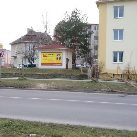 Apartamento Minidomecek Znojmo Exterior foto