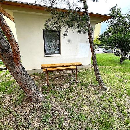 Apartamento Minidomecek Znojmo Exterior foto